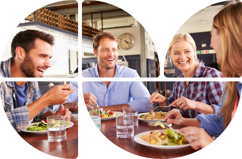 Männer und Frauen beim Essen